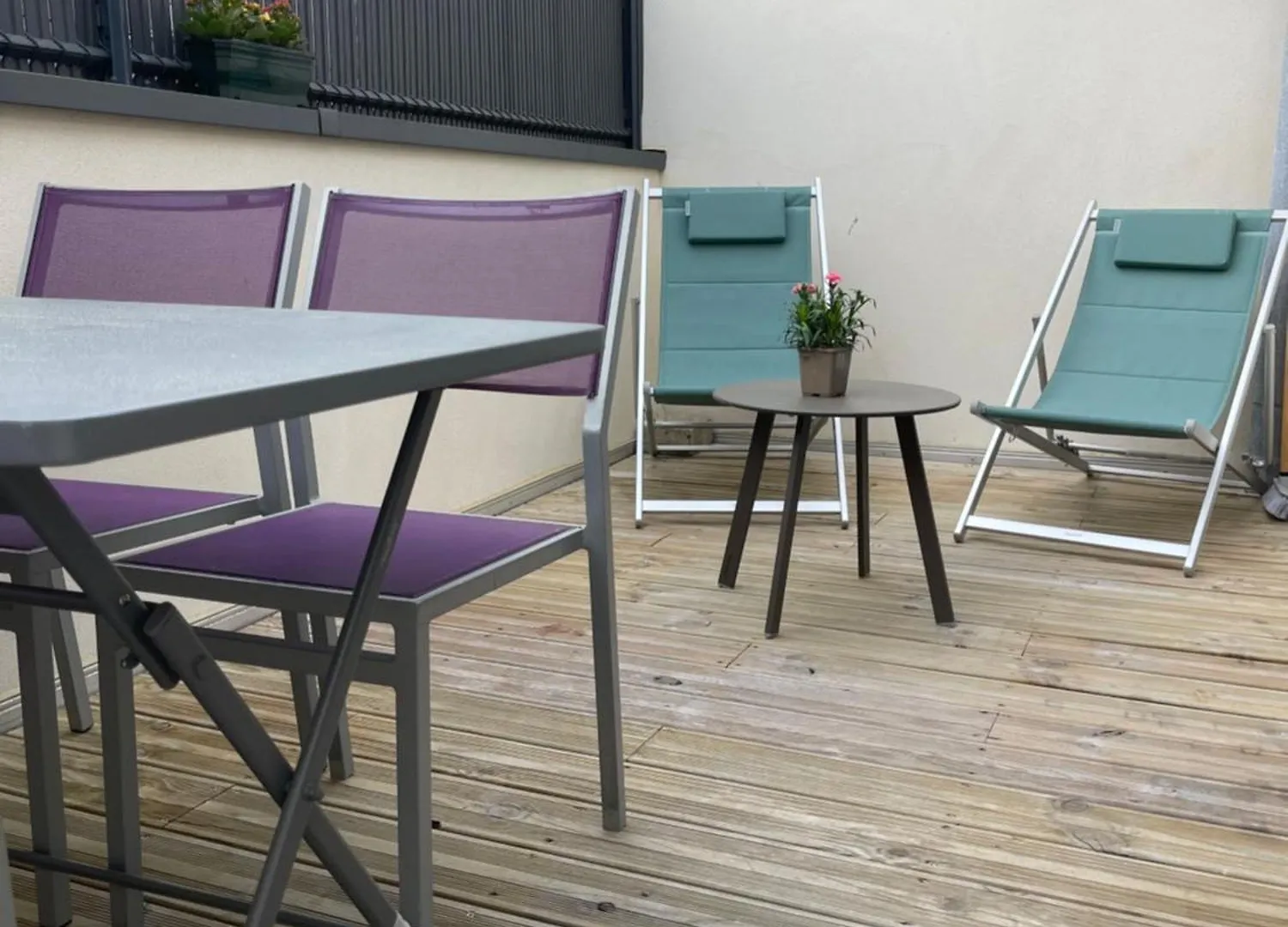 Apartment Plein Centre Auray - Grand Duplex 2 Chambres Avec Terrasse Ensoleillee