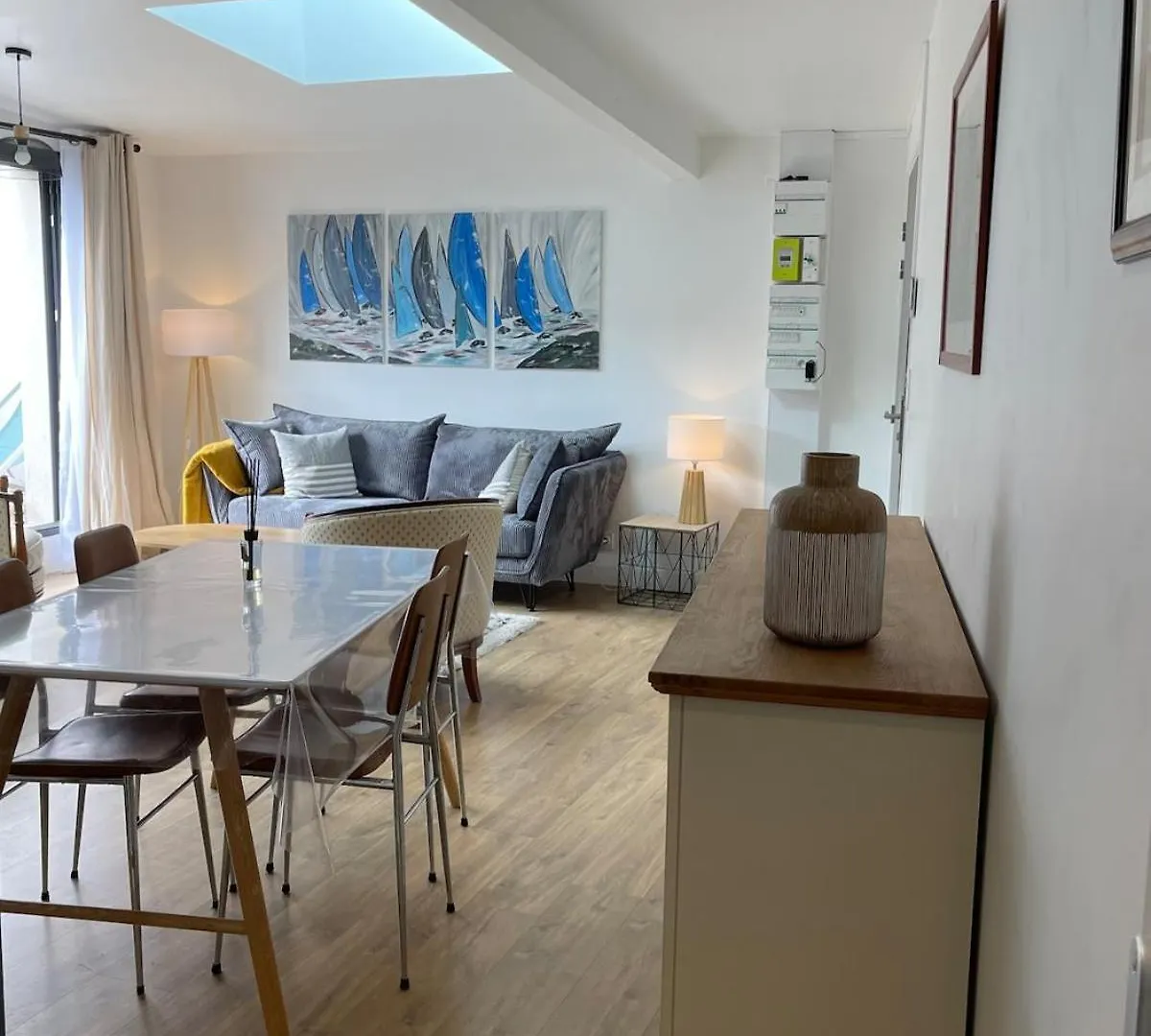 Apartment Plein Centre Auray - Grand Duplex 2 Chambres Avec Terrasse Ensoleillee France