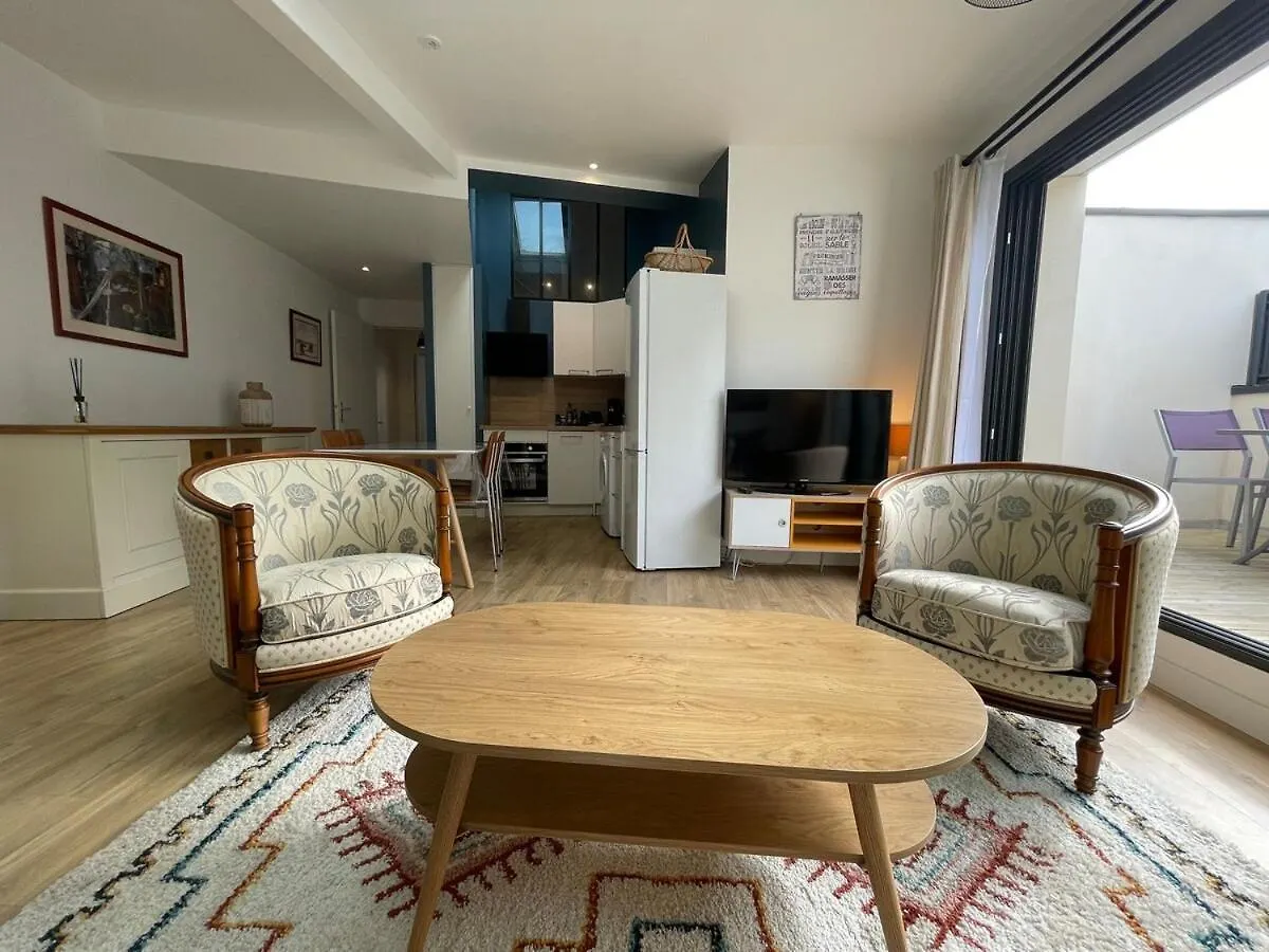 Apartment Plein Centre Auray - Grand Duplex 2 Chambres Avec Terrasse Ensoleillee